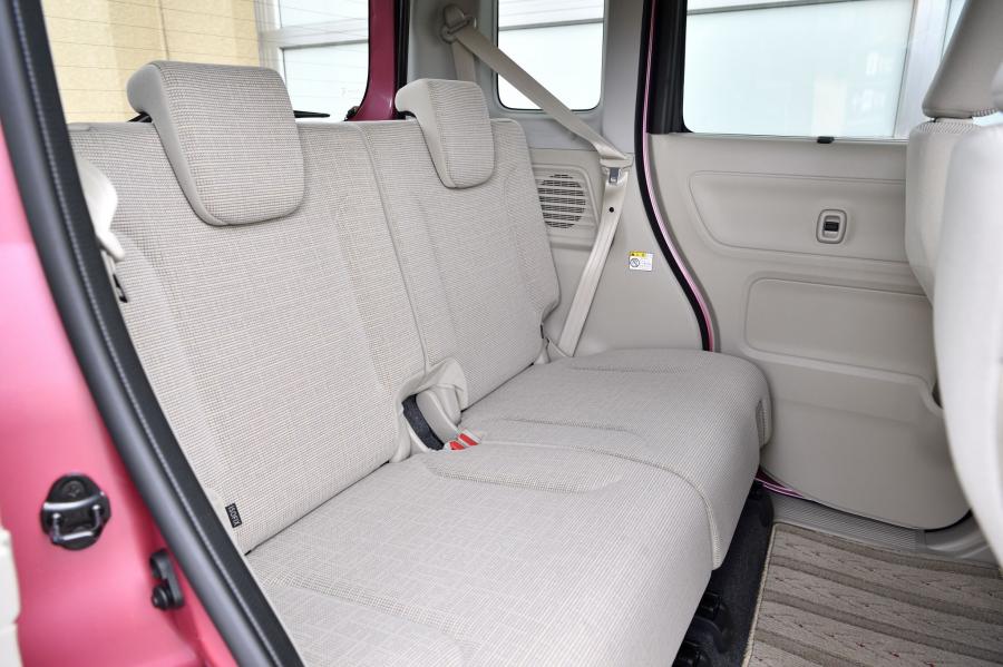 Интерьер Suzuki Spacia Hybrid X (MK53S) 2017 года  (JP) (фото 10 из 11)